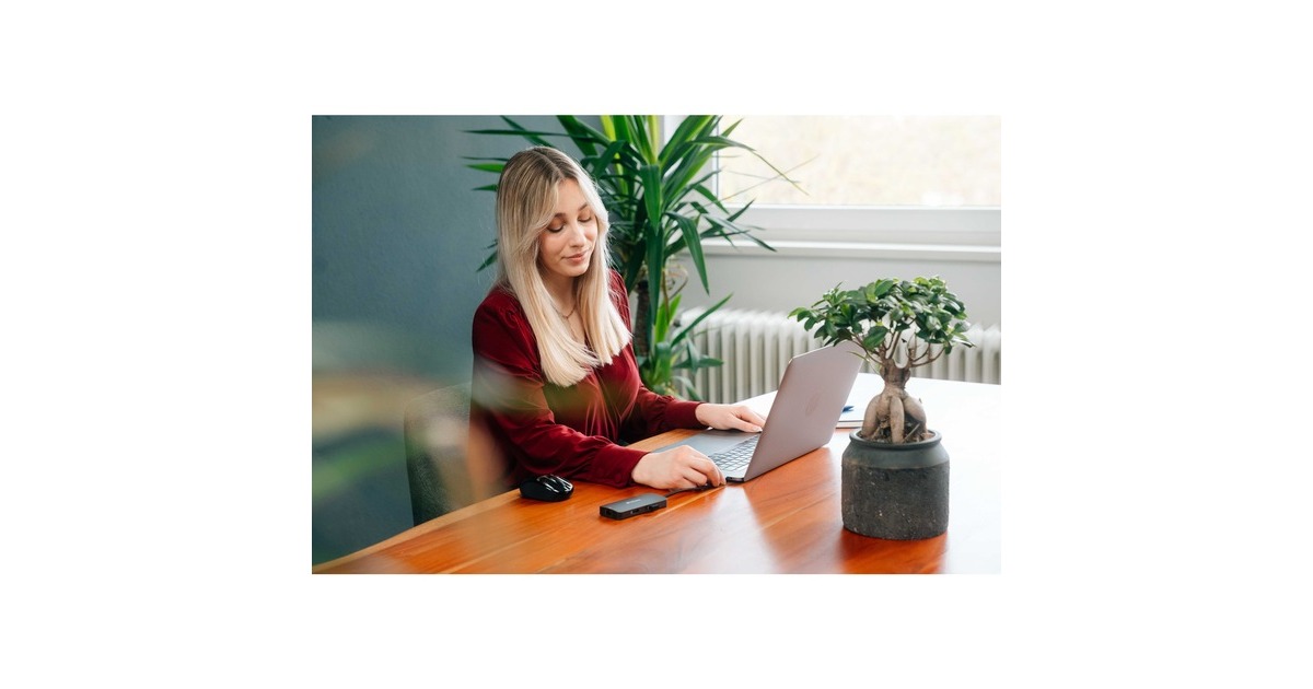 Verbatim USB-C Pro Multiport-Hub CMH-05, 5 Port, Dockingstation(grau, HDMI, RJ-45, 2x USB-A, USB-C PD)