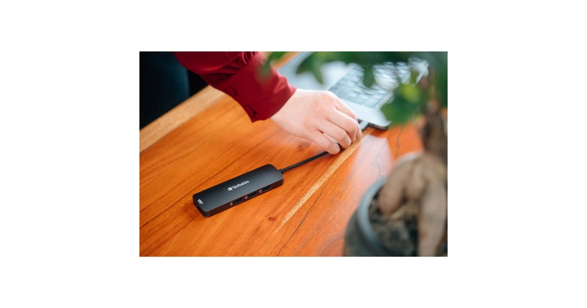 Verbatim USB-C Pro Multiport-Hub CMH-08, 8 Port, Dockingstation(grau, 2x HDMI, 3x USB-A, USB-C PD, SD, microSD)