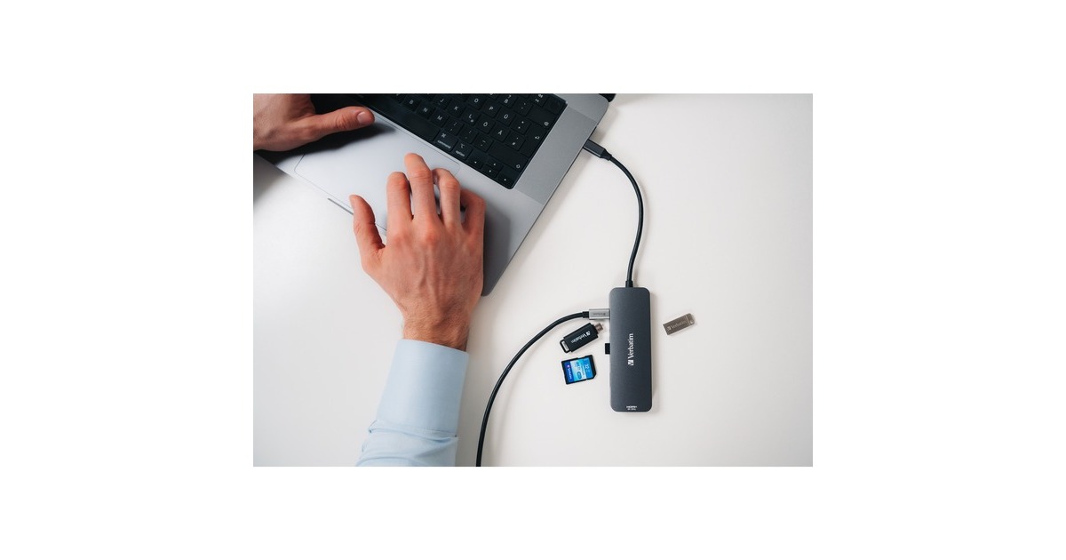 Verbatim USB-C Pro Multiport-Hub CMH-08, 8 Port, Dockingstation(grau, 2x HDMI, 3x USB-A, USB-C PD, SD, microSD)