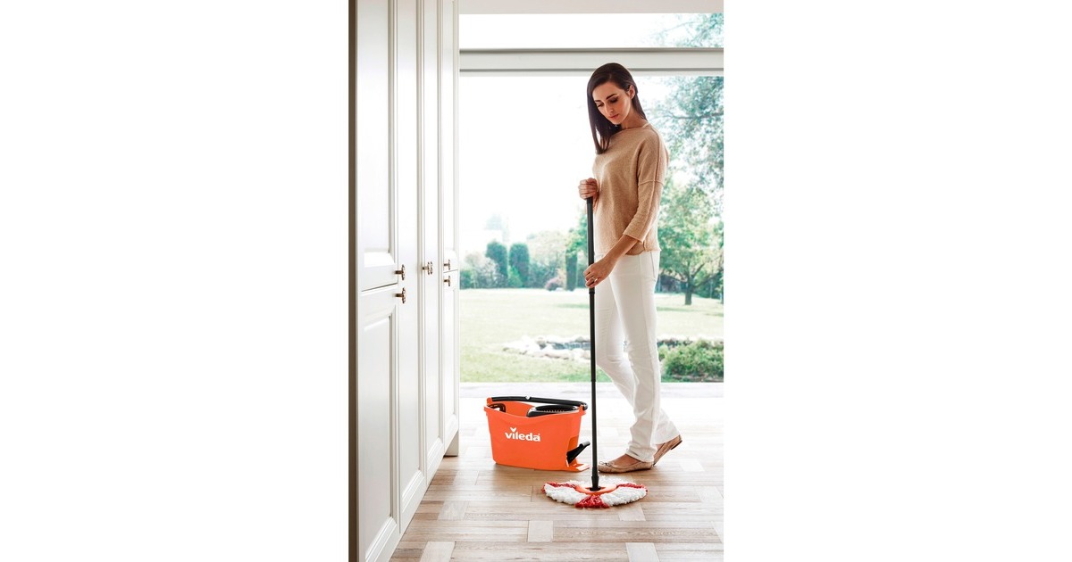 Vileda Wischmop-Set Turbo Easy Wring & Clean Box, Bodenwischer(koralle/schwarz, inkl. Powerschleuder und Fußpedal)