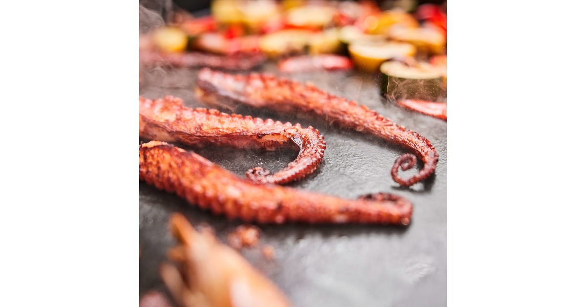 Weber SLATE GPD Premium Plancha, 76cm, Gasgrill(schwarz/silber)