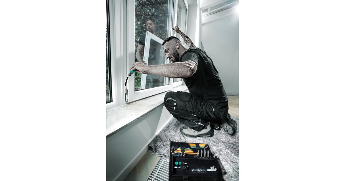 Wera Kraftform Kompakt F 1, für Fensterbauer, 35-teilig, Werkzeug-Set(schwarz/grün, inkl. Zyklop Mini 1 Bit-Ratsche, 1/4