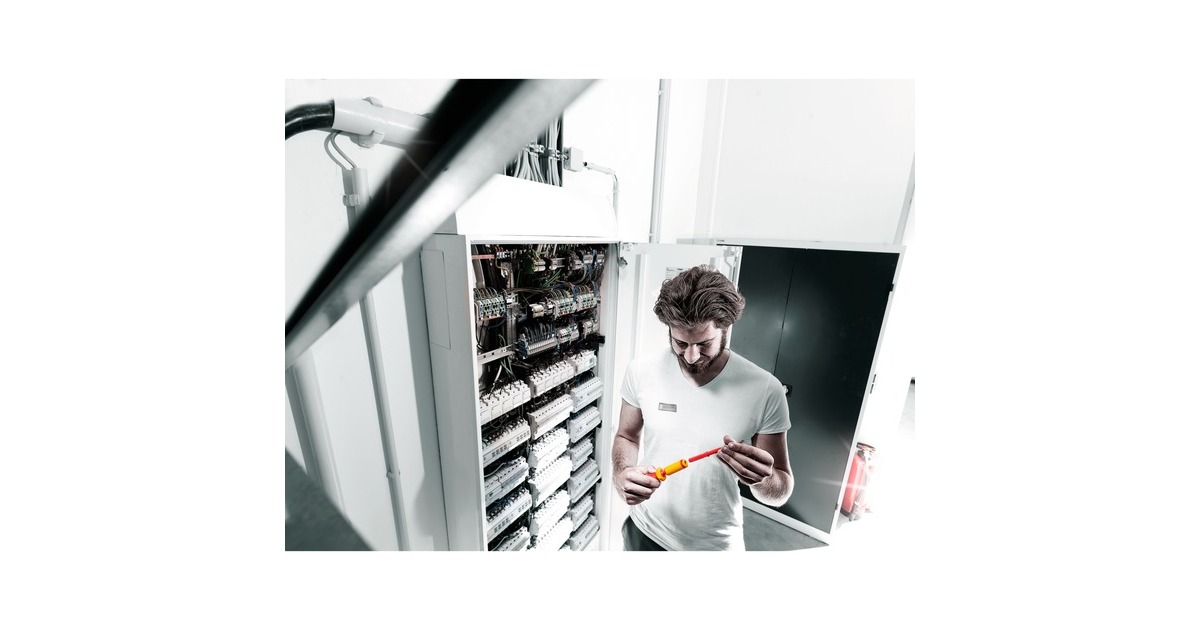 Wera Kraftform Kompakt VDE 15 Torque 1,2-3,0 Nm extra slim 1, Schraubendreher(rot/gelb, 15-teilig, Drehmoment-Schraubendreher-Satz)