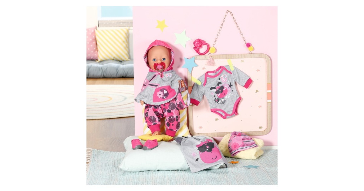 ZAPF Creation BABY born® Erstausstattung 43cm, Puppenzubehör(mit Poncho, Body, Hose, Mütze, Halstuch und Schuhen, inklusive Schnuller, Spielring und Turnbeutel)
